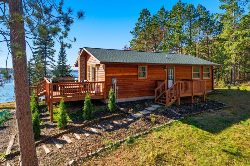 N9795 Lower Mckenzie Rd, Spooner, WI 54801