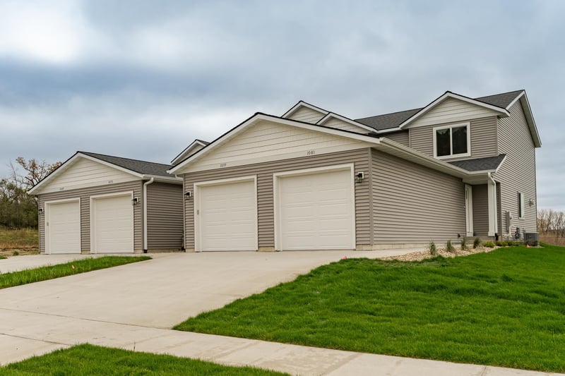 1081 Century Village Ln NE, Rochester, MN 55906
