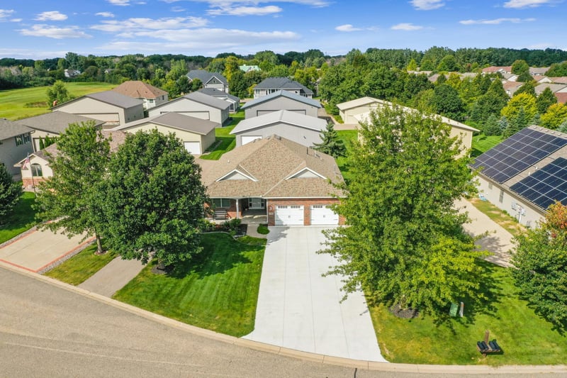 7785 Clydesdale Cir, Circle Pines, MN 55014