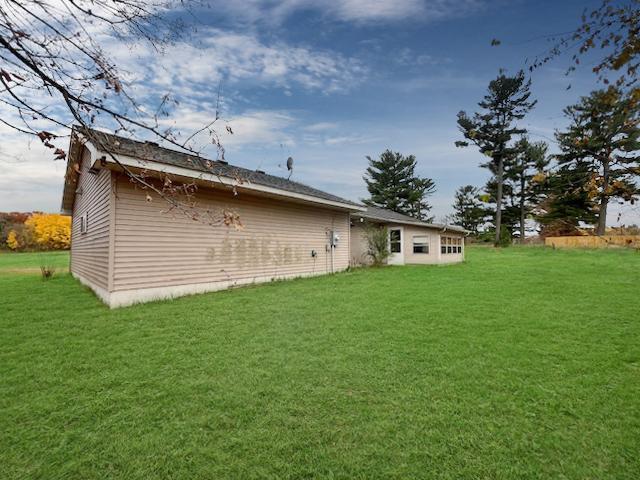 12214 Sunrise Rd, Harris, MN 55032
