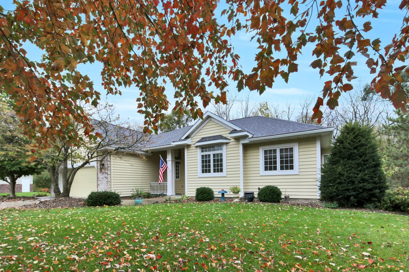 1134 Valley View Rd, Lake City, MN 55041