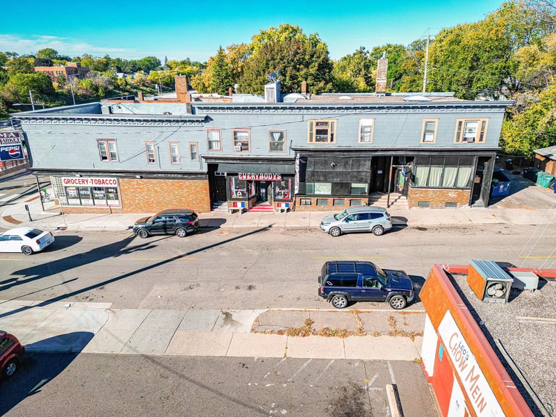 365 Earl St, Saint Paul, MN 55106