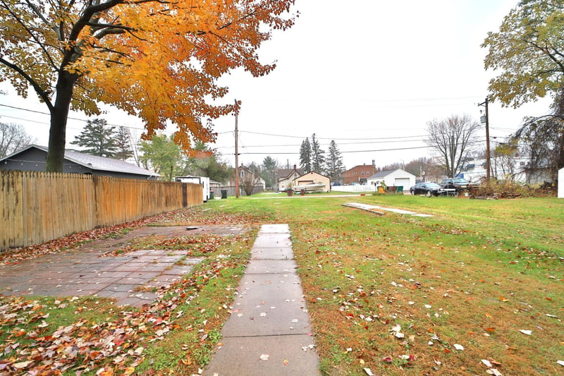 1314 Norwood St, Brainerd, MN 56401