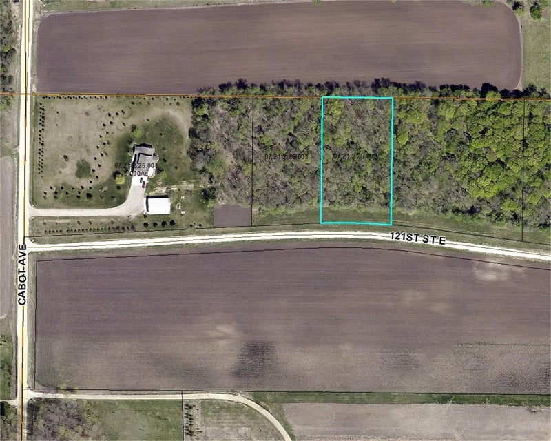 32XX 121st St E, Dundas, MN 55019