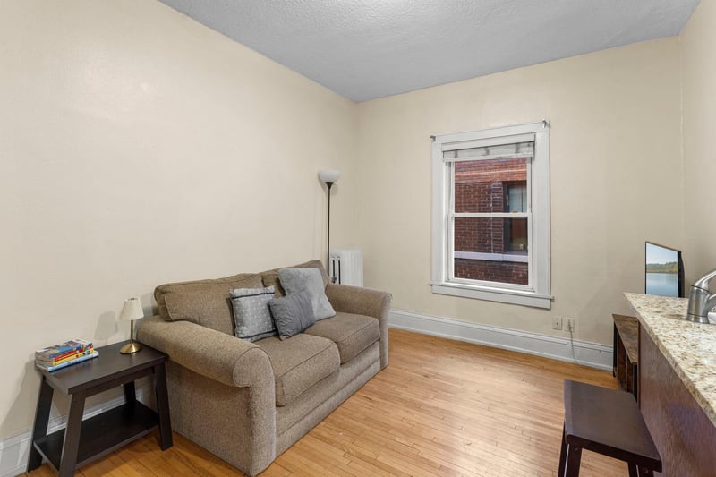 2881 Irving Ave S #306, Minneapolis, MN 55408