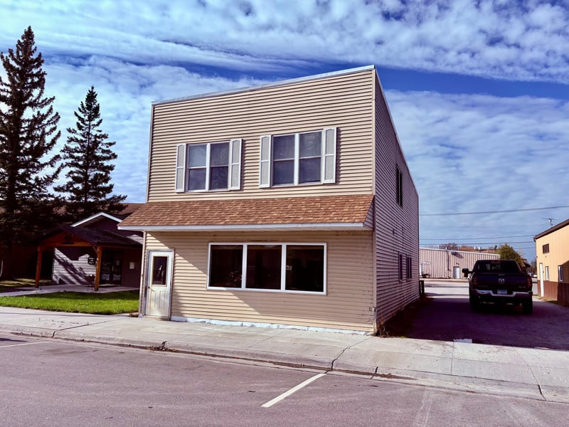 109 Main Ave S, Baudette, MN 56623