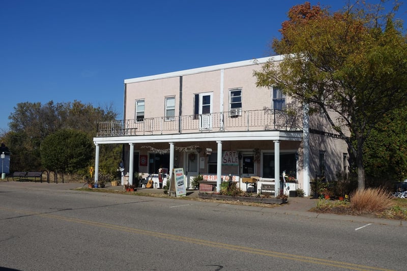 122 Hamel Rd, Hamel, MN 55340