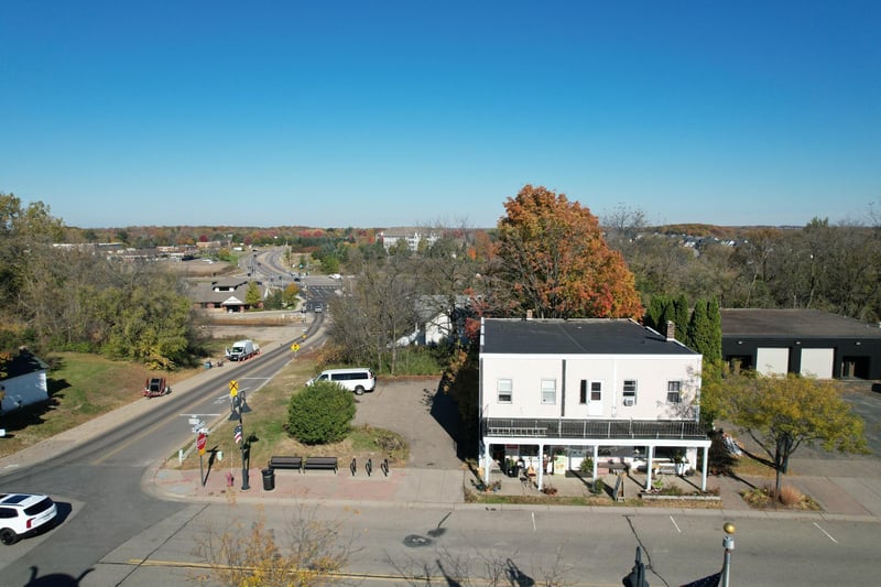 122 Hamel Rd, Hamel, MN 55340