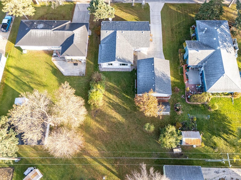 416 Crescent Ave, Crookston, MN 56716
