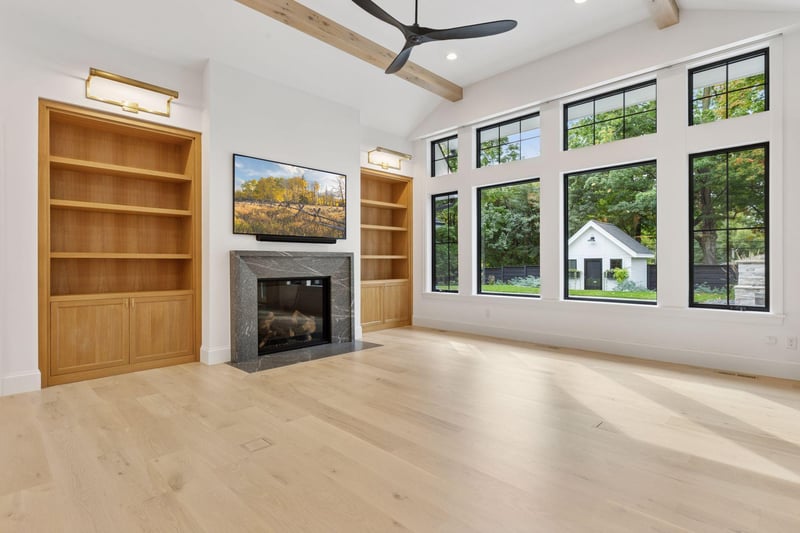 6101 Blake Cir, Edina, MN 55436