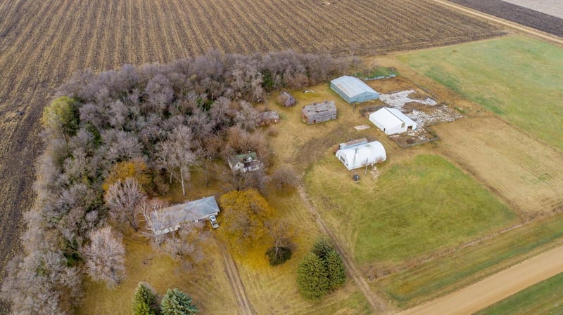 14793 160th St, Walnut Grove, MN 56180
