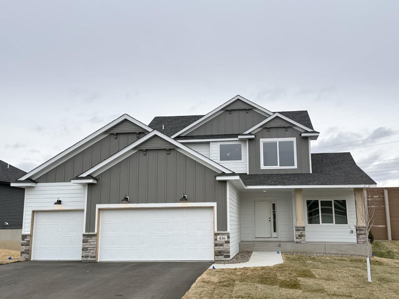 436 Mario Dr, Vadnais Heights, MN 55127