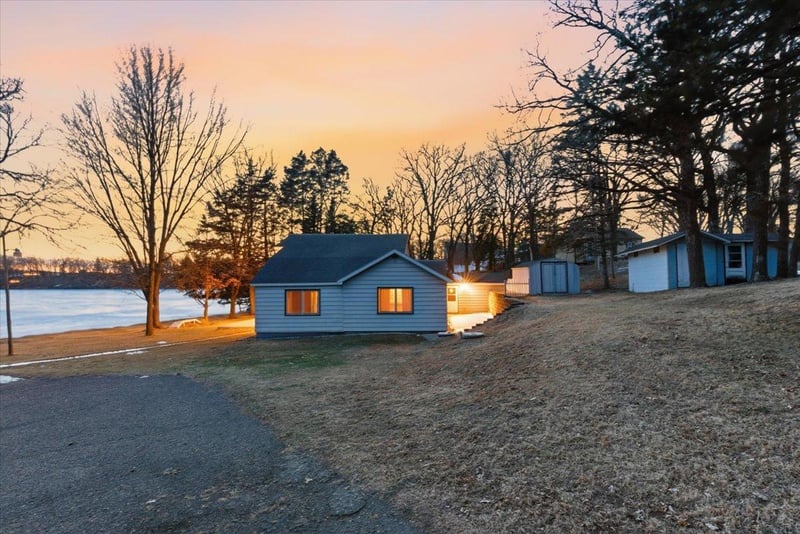21492 Big Lake Rd, Richmond, MN 56368