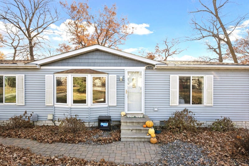 16105 Linneman Lake Rd, Avon, MN 56310