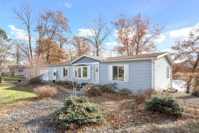 16105 Linneman Lake Rd, Avon, MN 56310