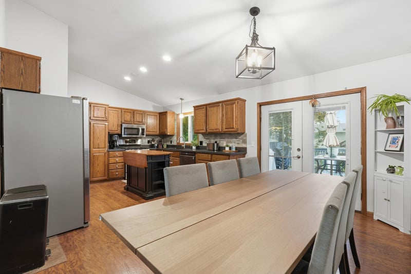 7910 Banks Pa, Inver Grove Heights, MN 55077