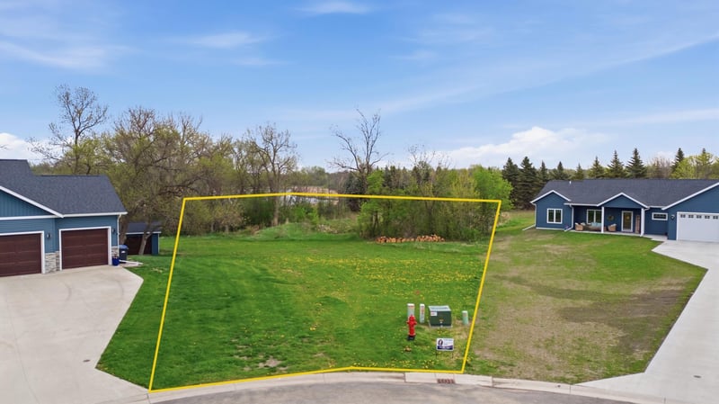 536 Leonard St, Hawley, MN 56549