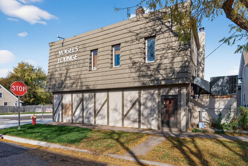 1112 Arcade St, Saint Paul, MN 55106