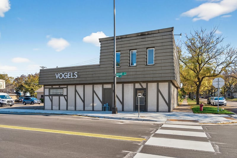 1112 Arcade St, Saint Paul, MN 55106
