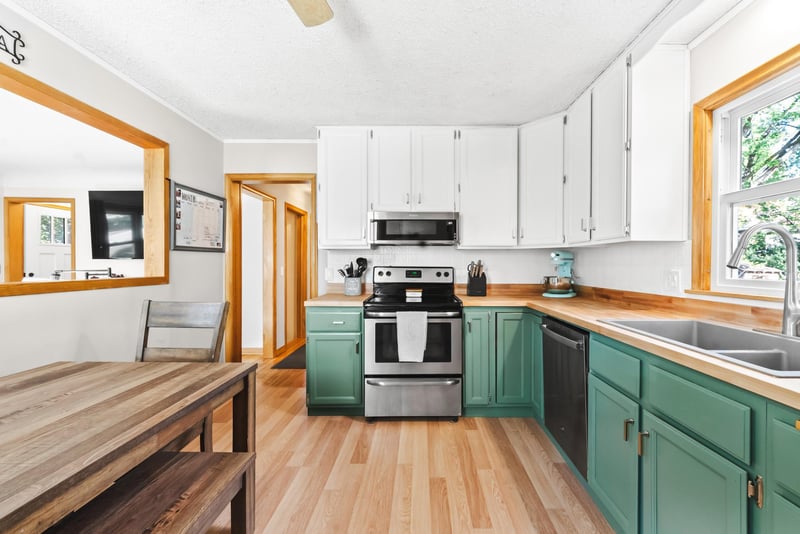 311 Harrison Ave S, Edina, MN 55343