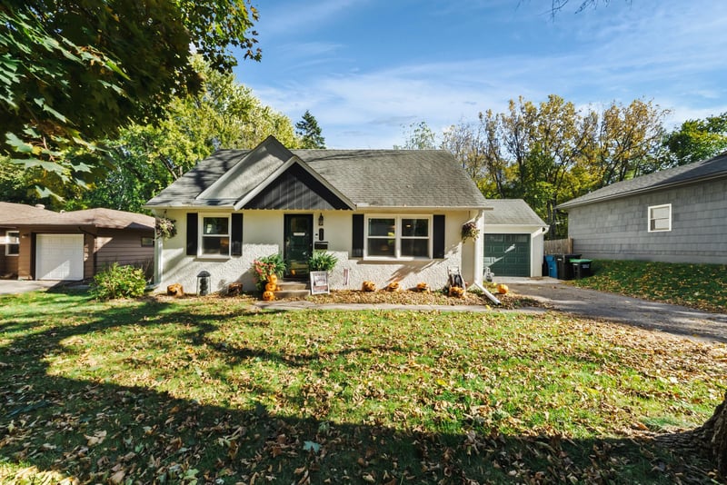 311 Harrison Ave S, Edina, MN 55343