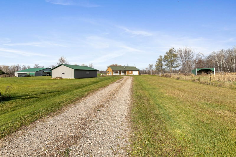 36464 93rd St, Pierz, MN 56364