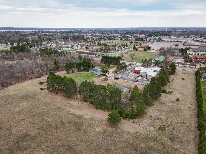 1209 30th St NW, Bemidji, MN 56601