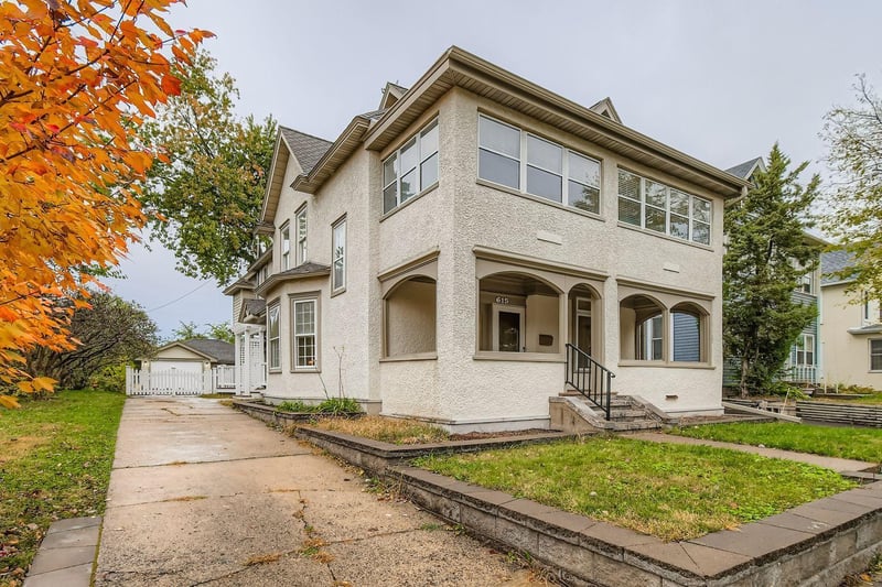 615 Russell Ave N, Minneapolis, MN 55411