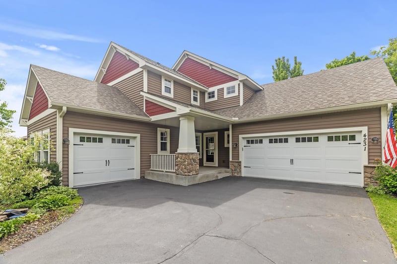 4231 Maple Hurst Dr N, Rockford, MN 55373