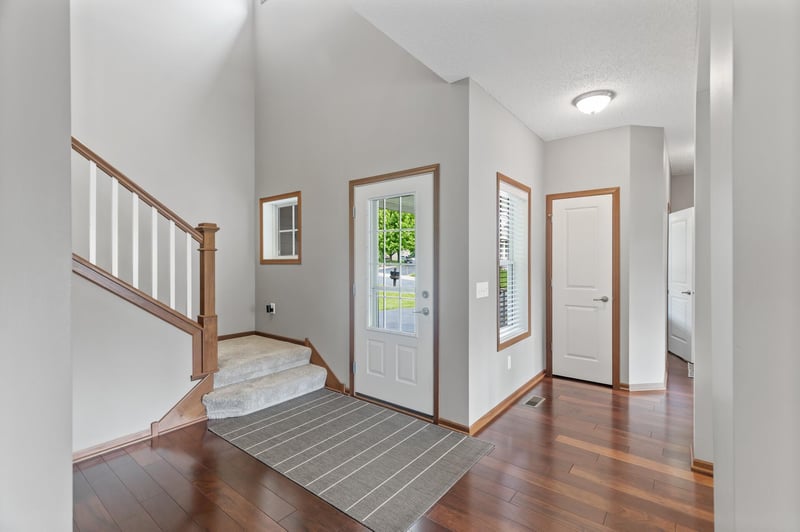 4231 Maple Hurst Dr N, Rockford, MN 55373