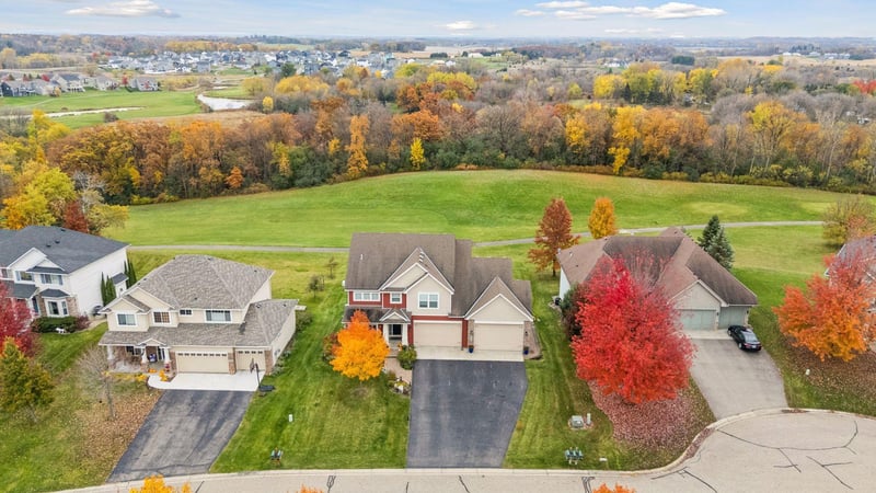 27155 Hickory Ridge Dr, Elko New Market, MN 55020