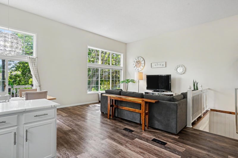 15029 December Way #1, Rosemount, MN 55068