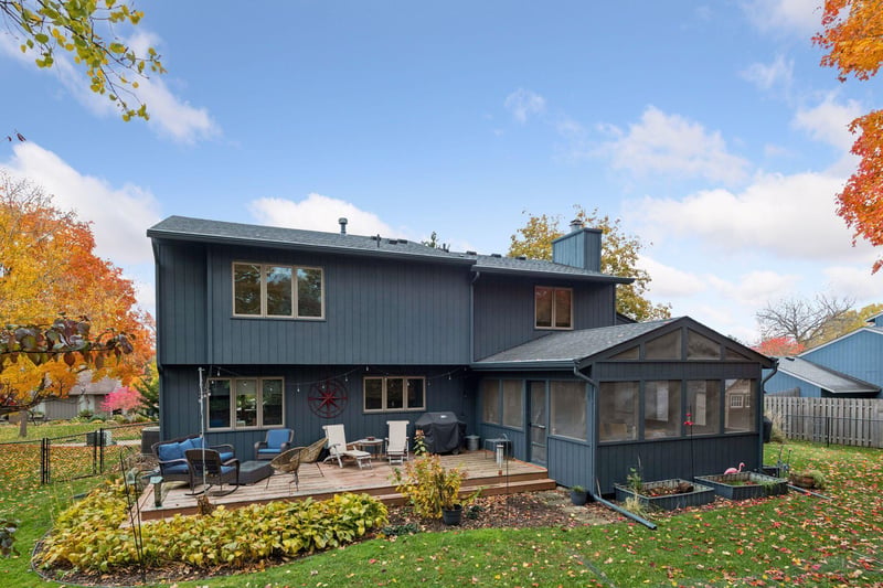 6946 Autumn Ter, Eden Prairie, MN 55346