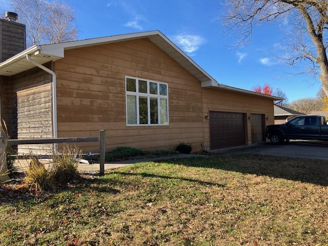510 Birch Ave N, New Richland, MN 56072