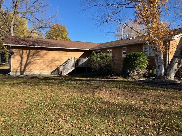 510 Birch Ave N, New Richland, MN 56072