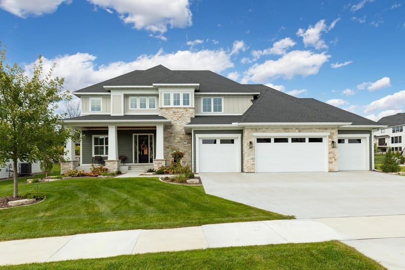 4565 Garland Ln N, Plymouth, MN 55446
