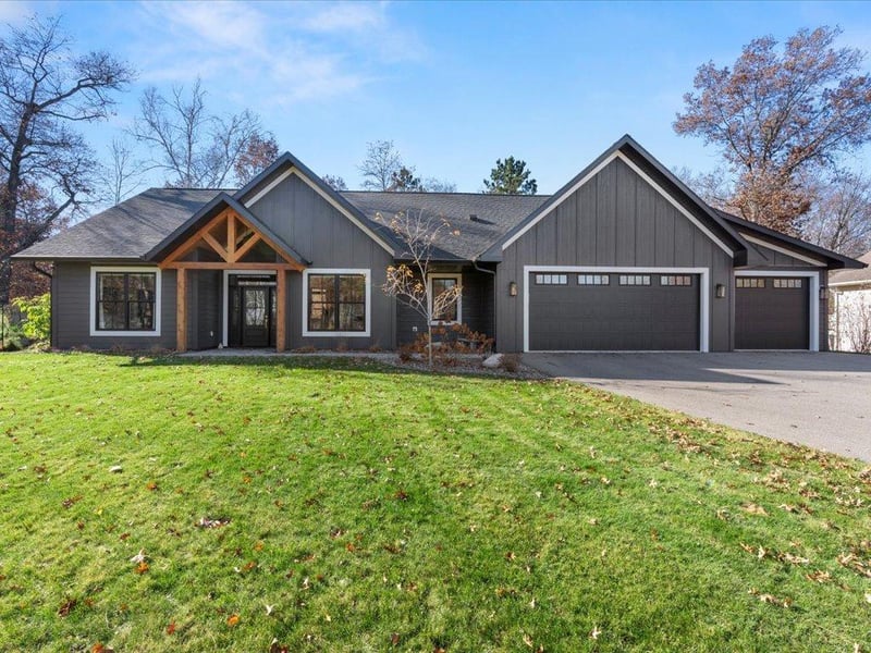 24747 Cove Trl, Nisswa, MN 56468