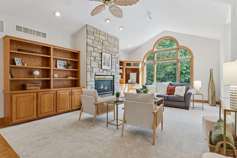 5938 Burke Trl, Inver Grove Heights, MN 55076