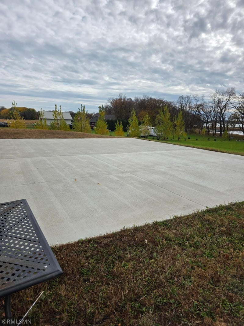 18443 Basswood Beach Dr NW, Evansville, MN 56326