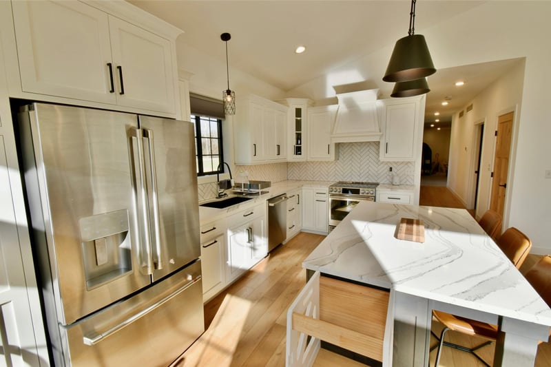 24175 County Road 5 NW, New London, MN 56273