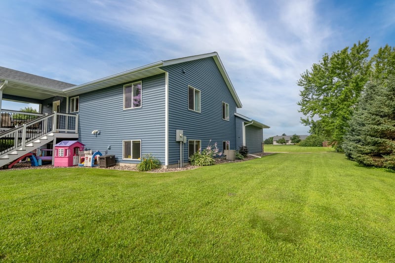 301 3rd Ave SW, Milltown, WI 54858