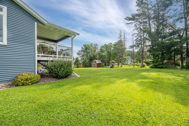 301 3rd Ave SW, Milltown, WI 54858