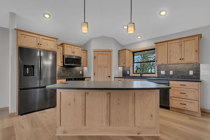 1116 Lanigan Way SW, Saint Joseph, MN 56374