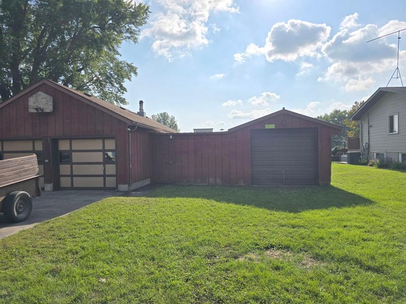 103 Hazelwood Ave, New Ulm, MN 56073