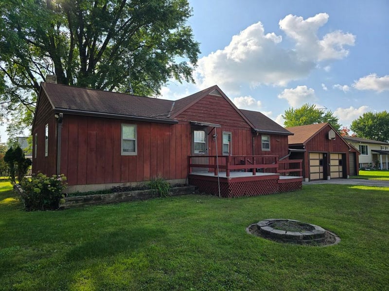 103 Hazelwood Ave, New Ulm, MN 56073