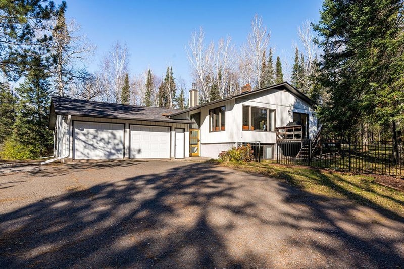 5211 Albert Olson Rd, Duluth, MN 55804