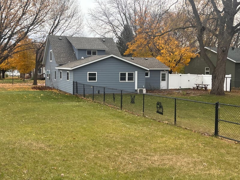 102 Harrison St S, Lake Benton, MN 56149