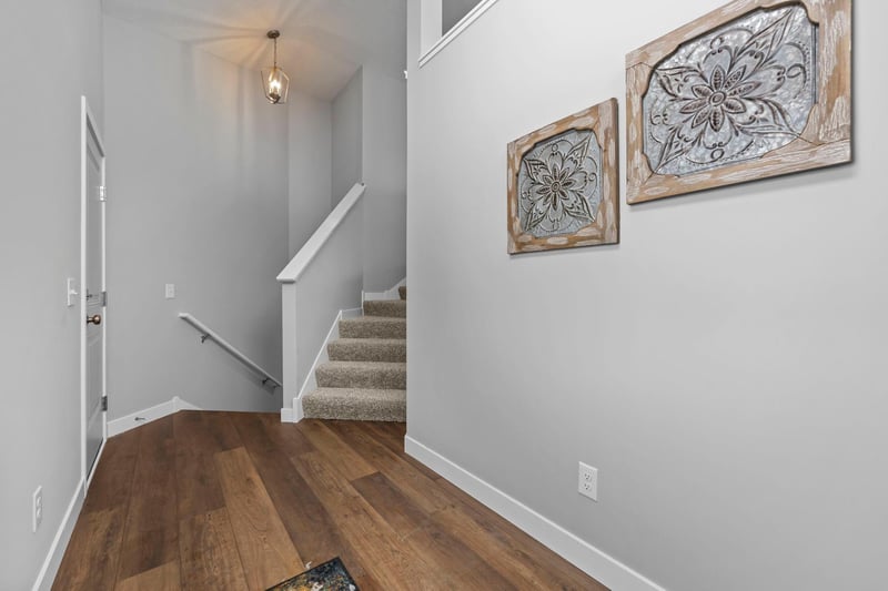 341 Ridge Rd, Le Sueur, MN 56058
