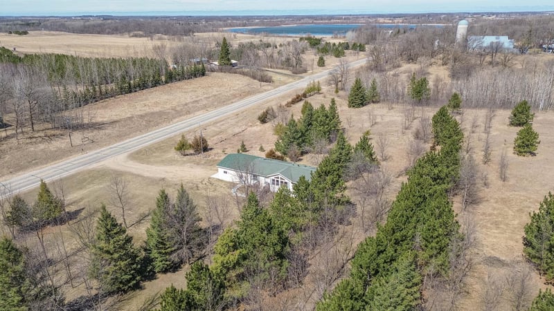 37923 County Highway 44, Richville, MN 56576