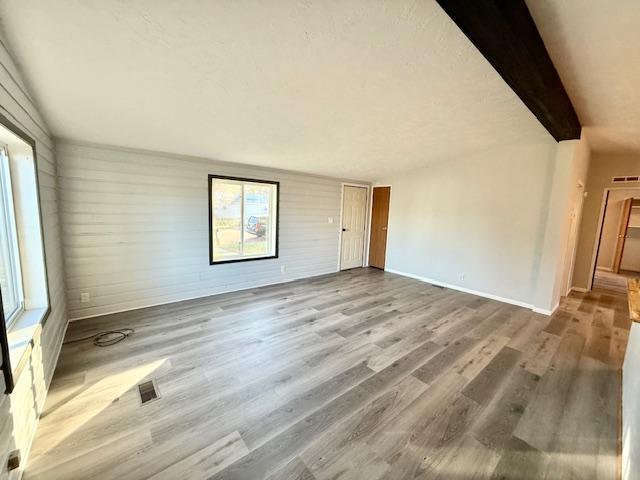 209 Coon St E, Redwood Falls, MN 56283